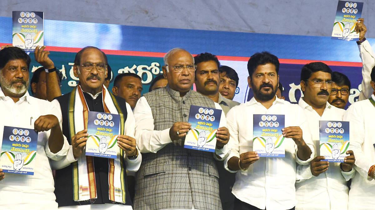 Telangana Congress releases its manifesto, offers sops to every section